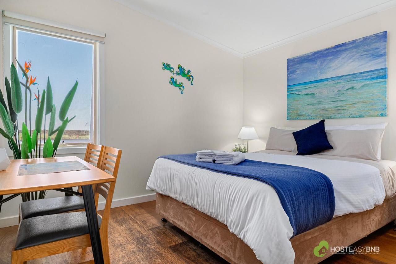 Rural 5 Star Villa'S With Resort Amenities Cowes Esterno foto