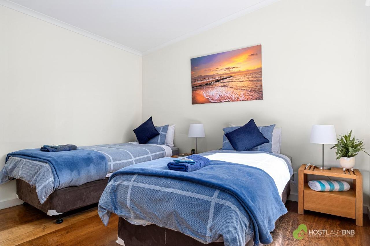 Rural 5 Star Villa'S With Resort Amenities Cowes Esterno foto